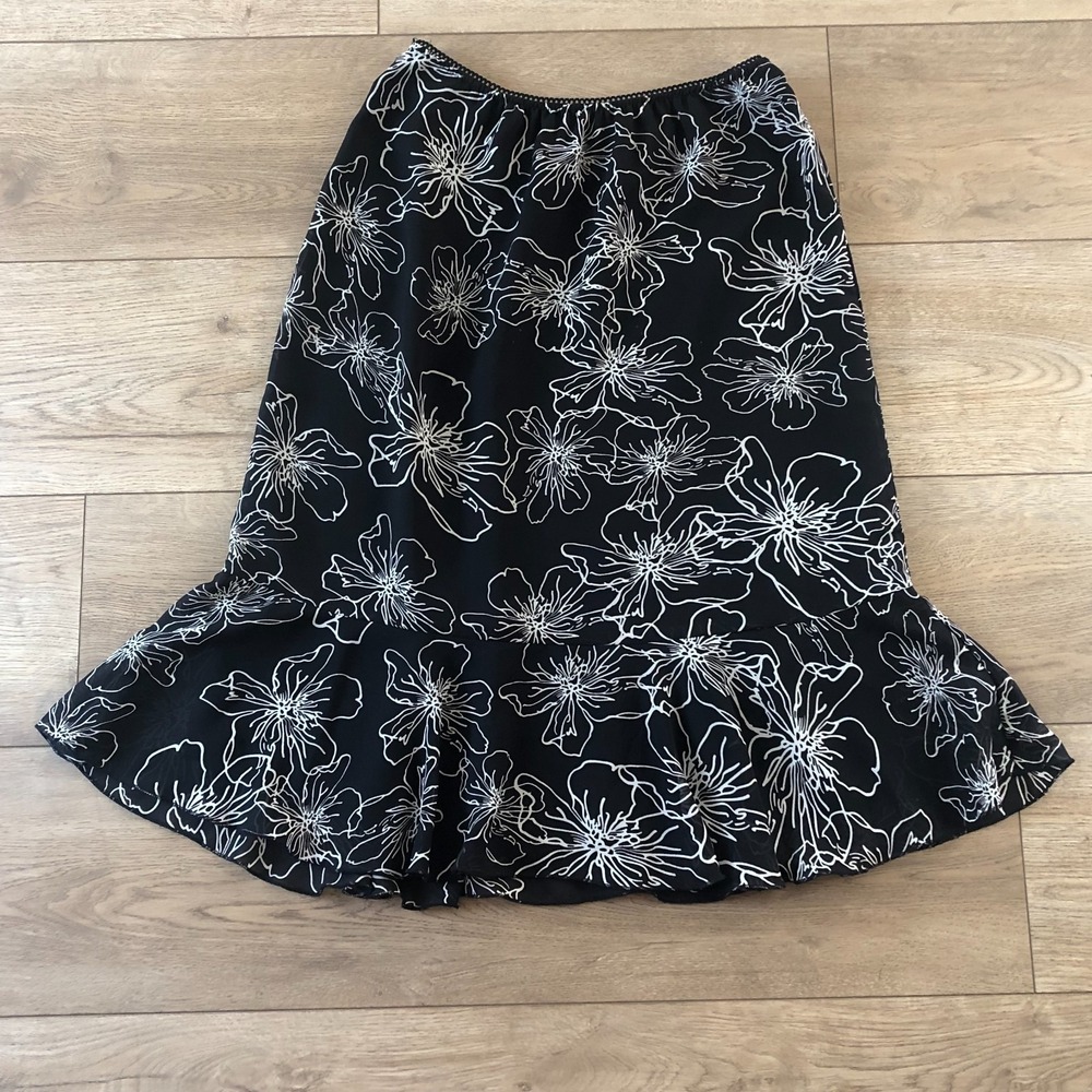 VTG Y2K Notations Floral Midi Skirt Ruffle Fairy Grunge Whimsigoth Dark Romantic